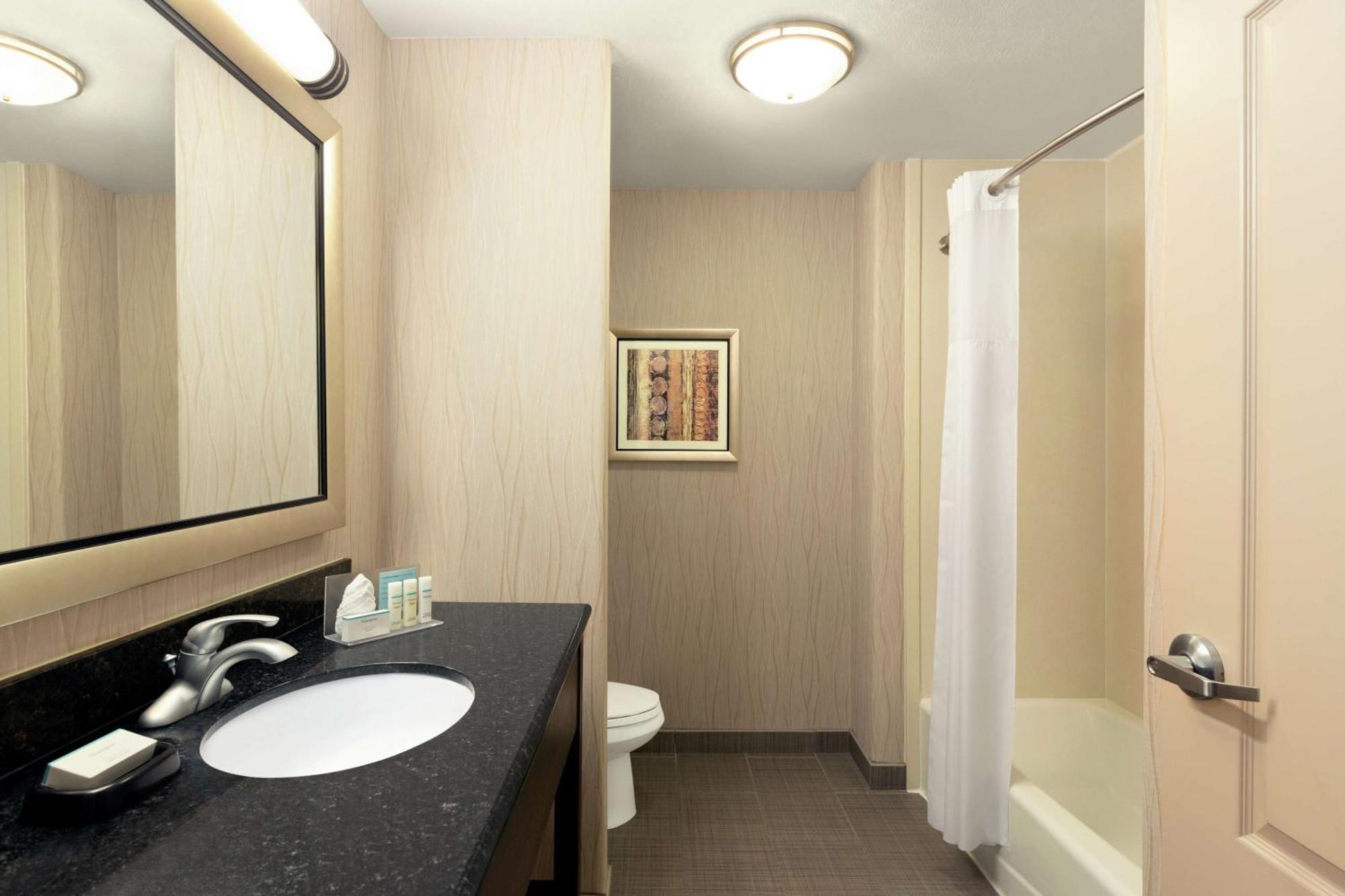 Hampton Inn And Suites Houston Пасадена Экстерьер фото