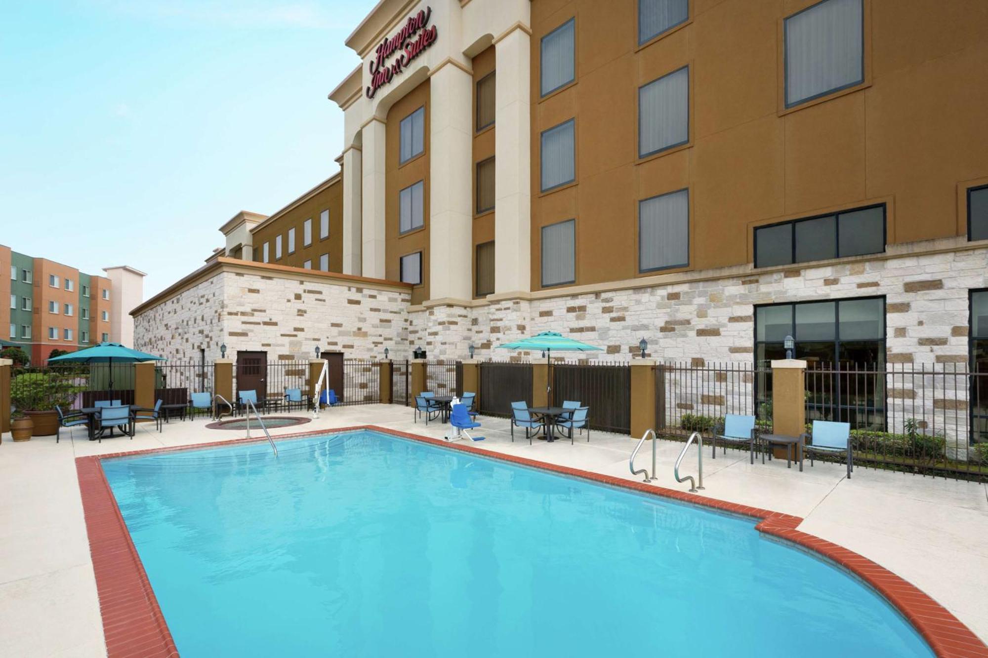 Hampton Inn And Suites Houston Пасадена Экстерьер фото